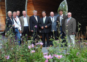 Die Fotos entstanden im Solepark und in der SoleArena in Bad Essen. Foto: v.l.n.r.Annette Meyer zu Strohen (MdL), Peter Kovermann, Dirk Toepffer (MdL), Ernst-August Hoppenbrock (MdL), Reinhold Coenen (MdL), Clemens Lammerskitten (MdL), Heinrich Sperling, Geschäftsführer der Landesgartenschau Bad Essen GmbH, Carsten Meyer, Erster Gemeinderat und Stellvertreter des Bürgermeisters von Bad Essen und Heinz Rolfes (MdL).